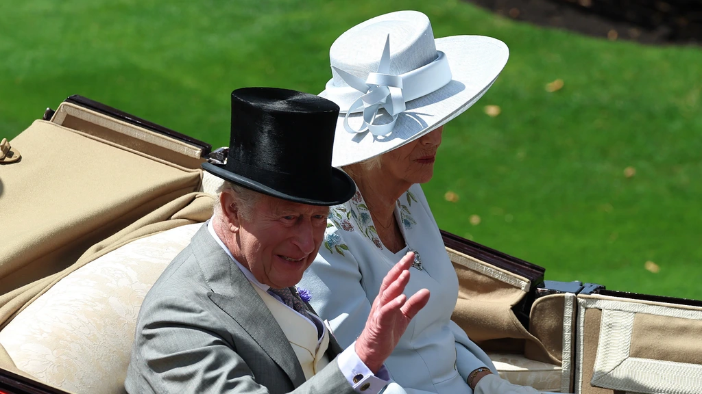 Charles maakt als eerste Britse koning zijn belastingaangifte openbaar