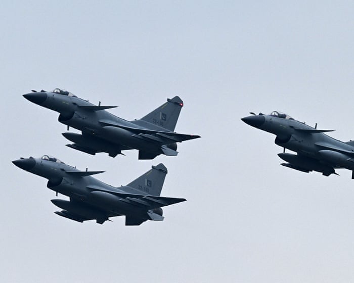 Pakistan carries out deadly airstrikes along Afghanistan border