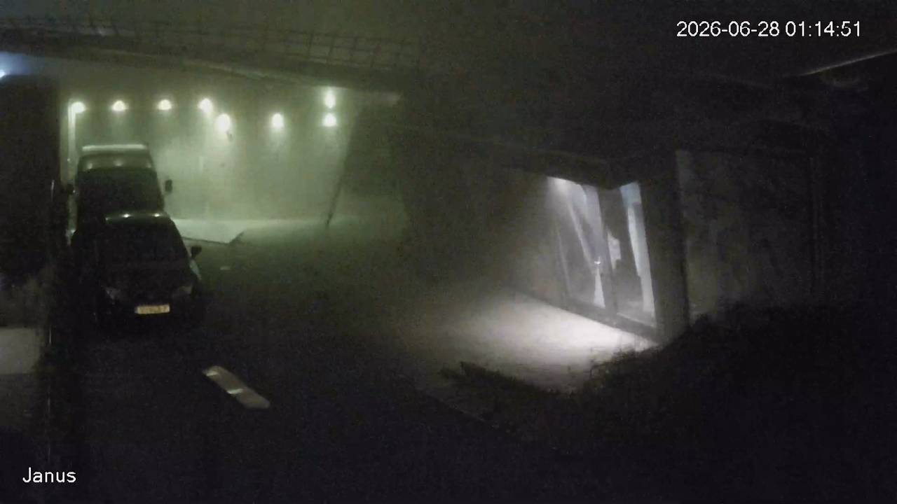Heftige beelden: zo stortte de molen in Veldhoven in door de hevige storm