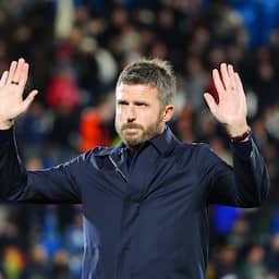 Carrick door het stof na afgang United, Fernandes zet vraagtekens bij tactiek
