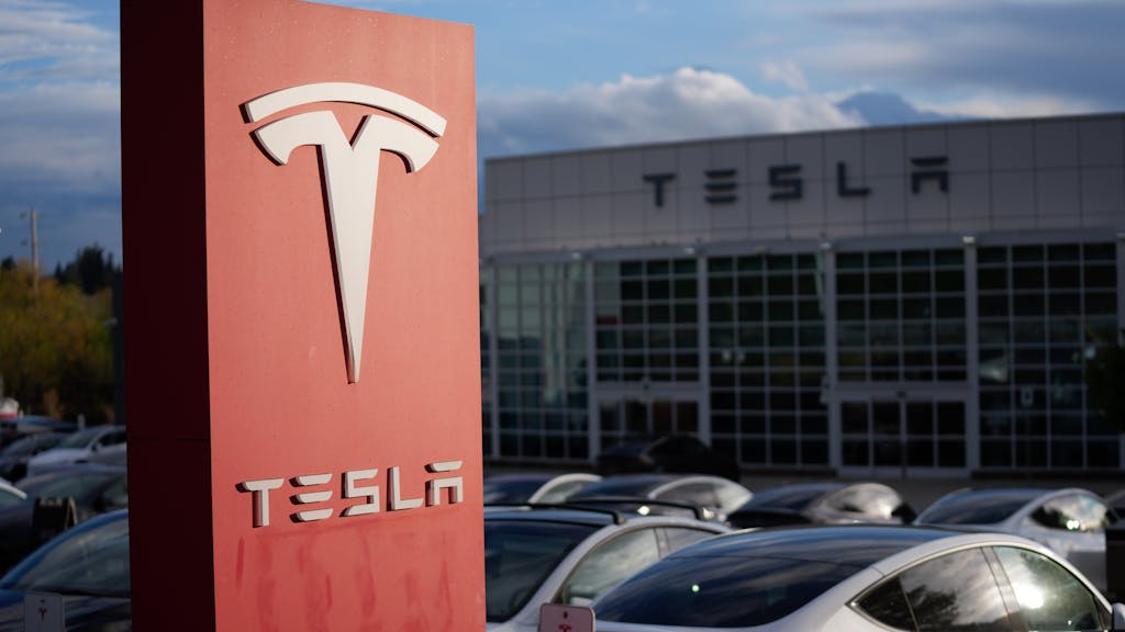 Tesla boekt hogere winst ondanks imagoschade en Chinese concurrentie