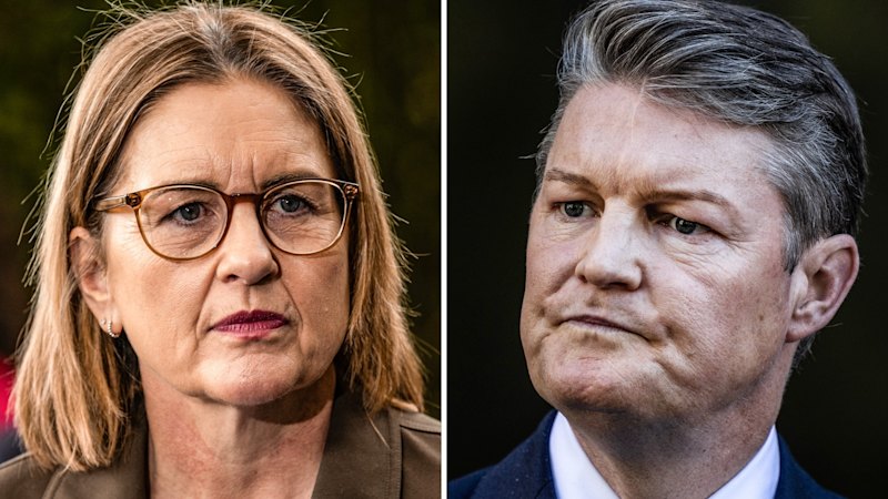 Jacinta Allan leadership threat LIVE: Victorian Premier reconsidering position ahead of caucus meeting, expected challenge from Ben Carroll