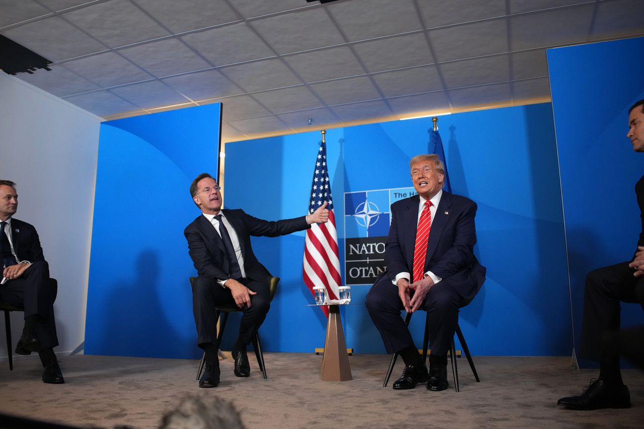 Trumps dreigement uit NAVO te stappen ondermijnt het bondgenootschap verder op gevaarlijk moment