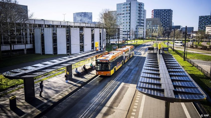 Hoger loon voor buschauffeurs Utrecht bij extra werken om tekort