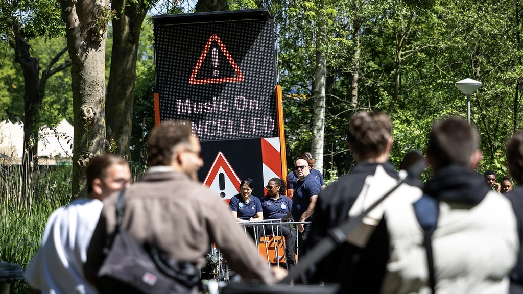 Groot Amsterdams festival op valreep afgelast, organisatie naar rechter